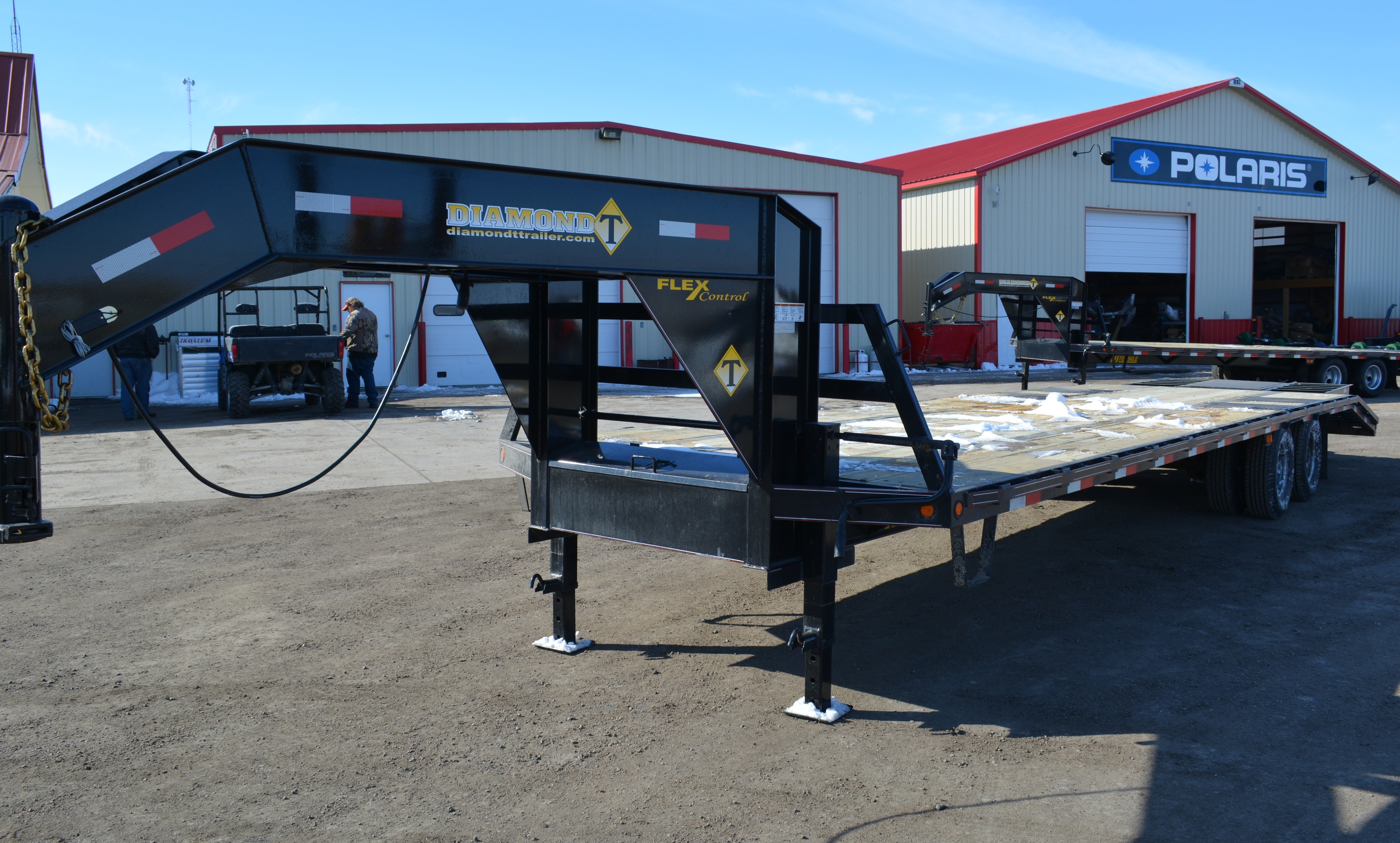 Diamond T 32 Flat Bed