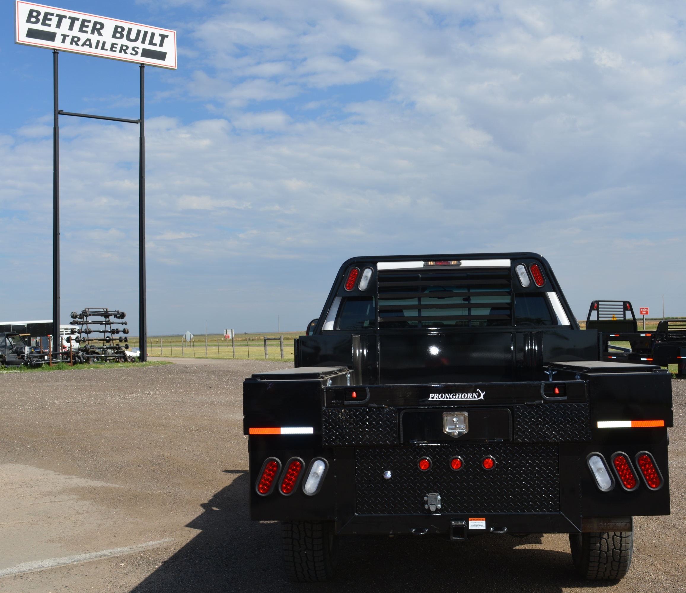 Gallery Pronghorn Better Built Trailers Grainfield Kansas